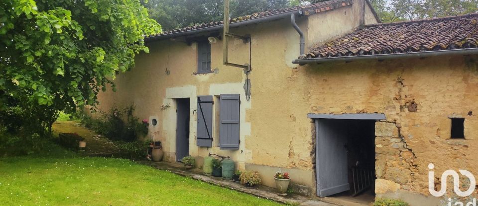 Maison 2 pièces de 45 m² à Vivonne (86370)