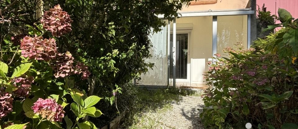 Village house 4 rooms of 70 m² in Rezé (44400)