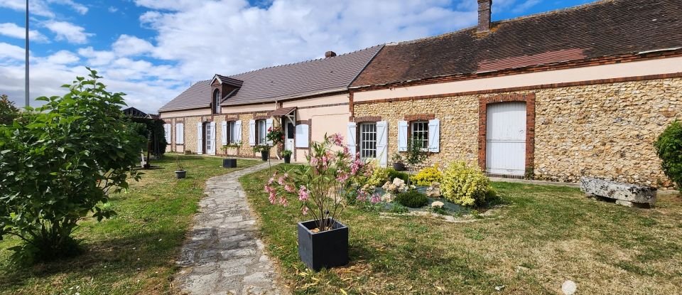 Longere 6 rooms of 150 m² in Saint-Aubin-des-Bois (28300)