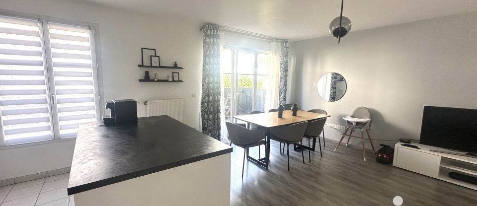 Appartement 3 pièces de 66 m² à Le Plessis-Trévise (94420)