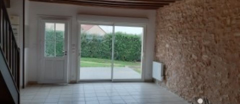 Maison 3 pièces de 140 m² à Saint-Florent-sur-Cher (18400)