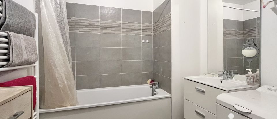 Appartement 4 pièces de 65 m² à Fleury-Mérogis (91700)