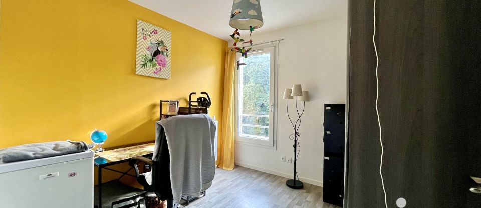 Appartement 4 pièces de 65 m² à Fleury-Mérogis (91700)