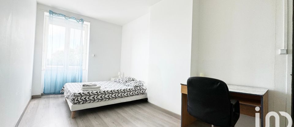 Apartment 4 rooms of 96 m² in Saint-Étienne (42100)