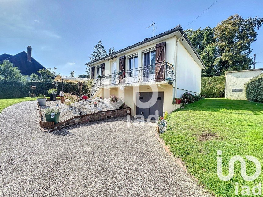 House 4 rooms of 70 m² in L'Aigle (61300)