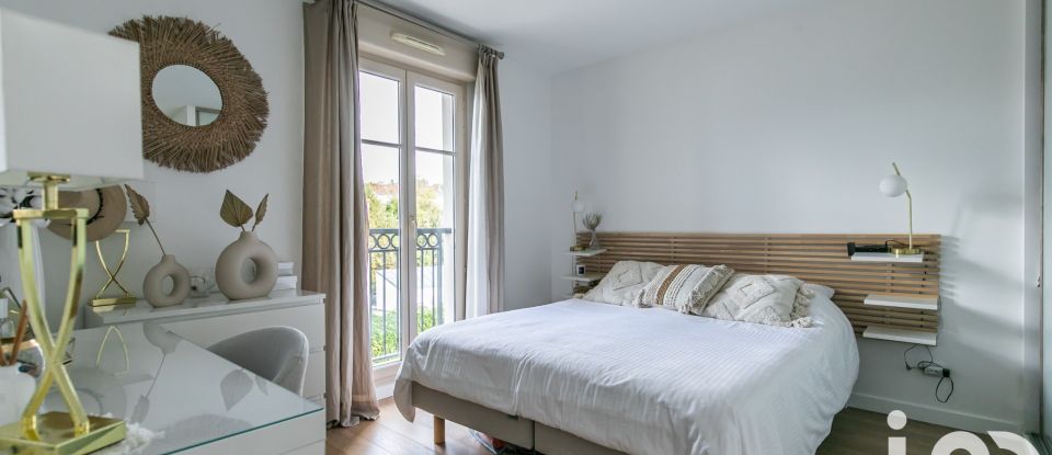 Triplex 5 rooms of 120 m² in Le Raincy (93340)