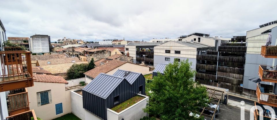 Apartment 3 rooms of 64 m² in Bordeaux (33300)