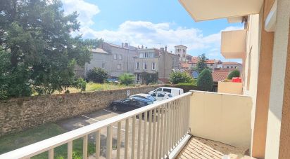 Apartment 3 rooms of 66 m² in Saint-Genest-Lerpt (42530)