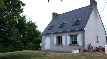 Traditional house 6 rooms of 105 m² in Pleuven (29170)