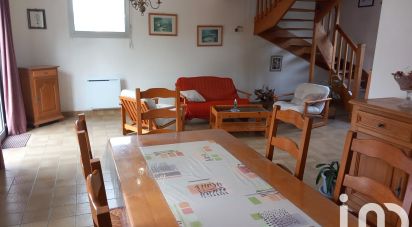 Traditional house 6 rooms of 105 m² in Pleuven (29170)