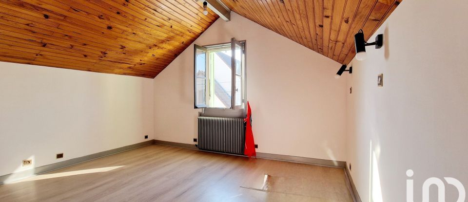 Maison 6 pièces de 125 m² à Gisors (27140)