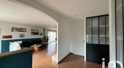 Maison 4 pièces de 145 m² à Saint-Clair-de-la-Tour (38110)