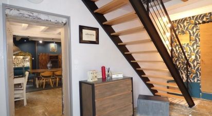 House 5 rooms of 187 m² in Mazeuil (86110)