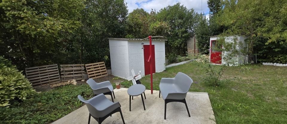 Maison 3 pièces de 52 m² à Oulches (36800)