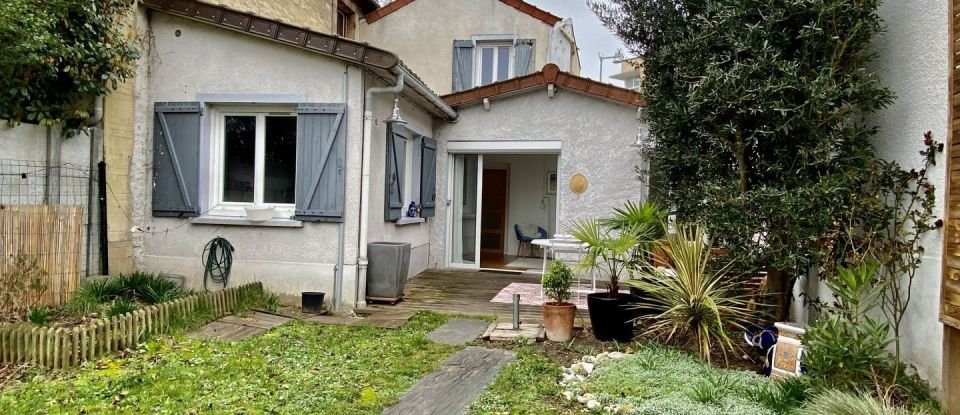 Maison 4 pièces de 66 m² à Chatou (78400)