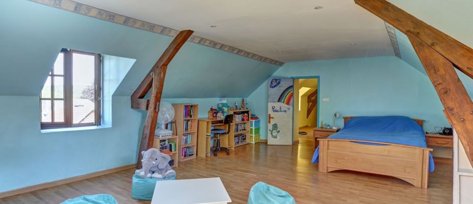 Maison 6 pièces de 205 m² à Saint-Étienne-sous-Bailleul (27920)