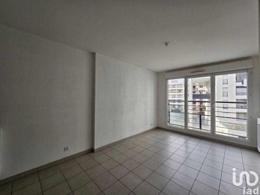 Appartement 2 pièces de 35 m² à Marseille (13003)