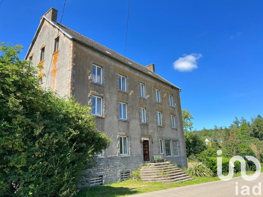 Maison de ville 10 pièces de 458 m² à Landeleau (29530)