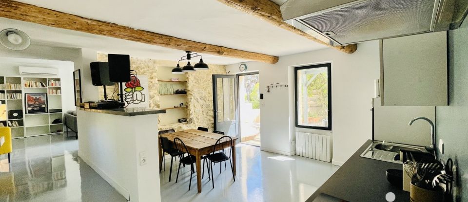 Town house 5 rooms of 127 m² in Châteauneuf-de-Gadagne (84470)