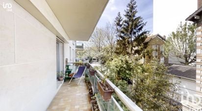 Apartment 4 rooms of 73 m² in Le Raincy (93340)