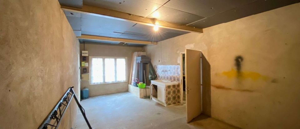 Maison 4 pièces de 65 m² à Civray (86400)