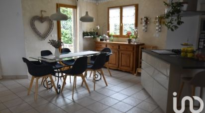 Country house 5 rooms of 158 m² in Monteynard (38770)