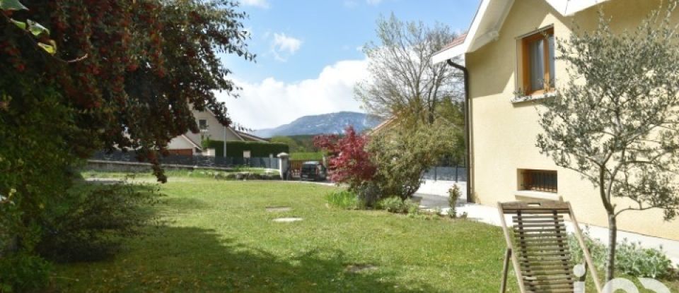 Maison de campagne 5 pièces de 158 m² à Monteynard (38770)