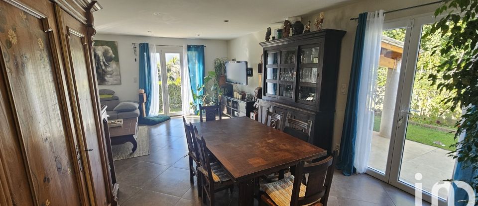 Maison 5 pièces de 98 m² à Arles (13280)