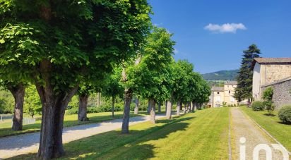 Demeure 30 pièces de 1 400 m² à Saint-Julien-Molin-Molette (42220)