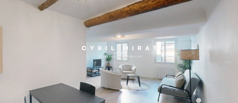 Appartement 3 pièces de 55 m² à Toulon (83000)