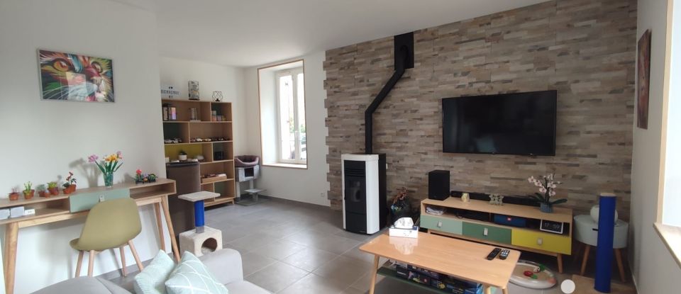 House 5 rooms of 138 m² in Mons-en-Montois (77520)