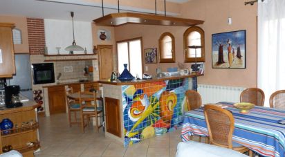 House 7 rooms of 160 m² in Perpignan (66000)