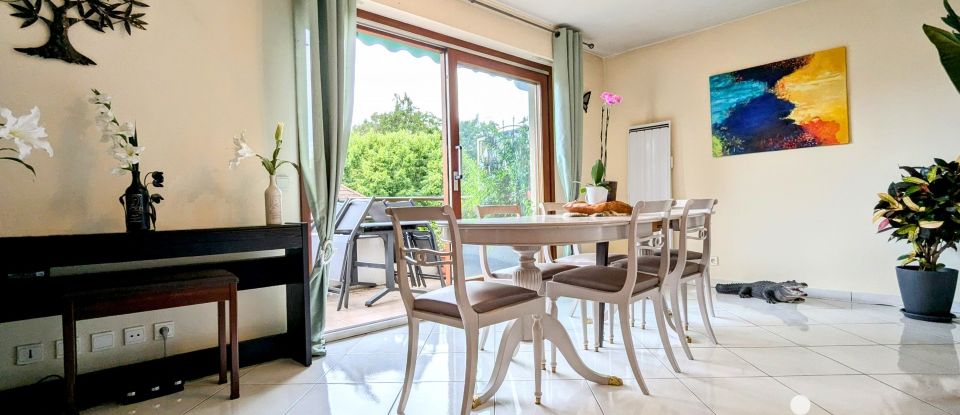 Appartement 5 pièces de 106 m² à Rumilly (74150)