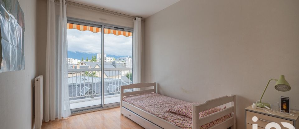 Apartment 4 rooms of 96 m² in Chambéry (73000)