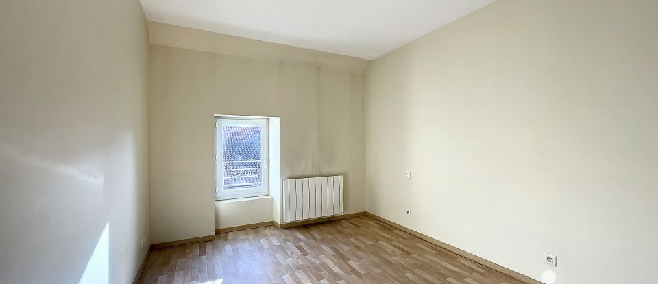 Apartment 4 rooms of 103 m² in Saint-Affrique (12400)