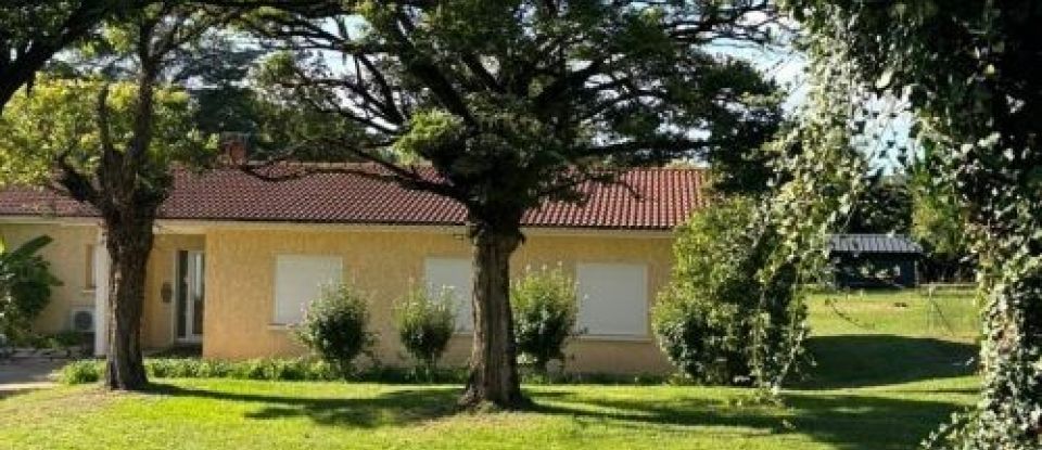 Maison 6 pièces de 200 m² à Porcieu-Amblagnieu (38390)