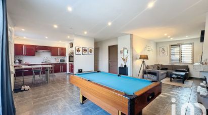 Maison traditionnelle 7 pièces de 173 m² à Laval (53000)