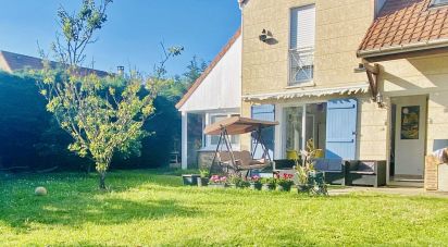 Maison 5 pièces de 131 m² à Savigny-le-Temple (77176)