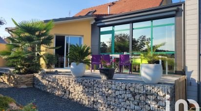 House 6 rooms of 146 m² in Luzy (58170)