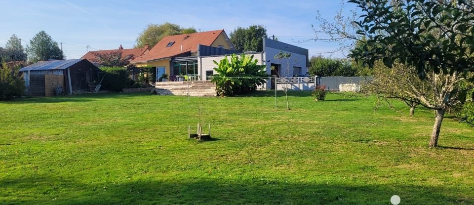 Maison 6 pièces de 146 m² à Luzy (58170)