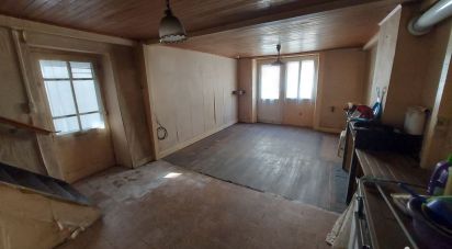 Maison 3 pièces de 81 m² à Arinthod (39240)