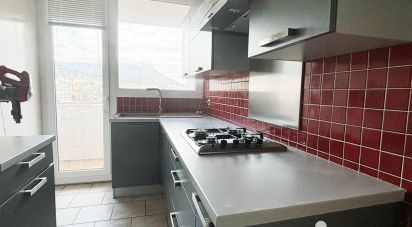 Appartement 4 pièces de 83 m² à Toulon (83000)