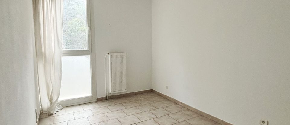 Appartement 4 pièces de 83 m² à Toulon (83000)