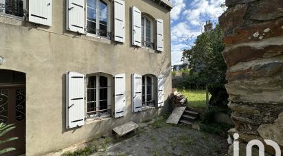 House 6 rooms of 105 m² in Granville (50400)