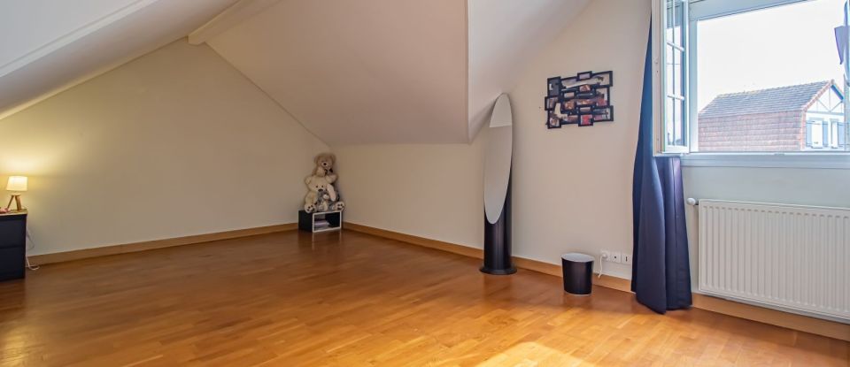 Maison 7 pièces de 150 m² à Aubergenville (78410)