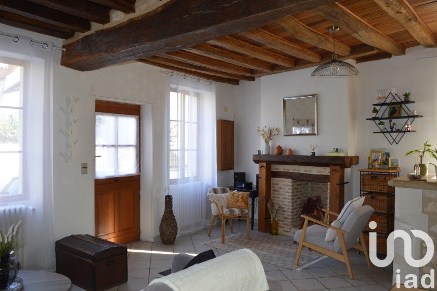 Village house 3 rooms of 98 m² in Vincelottes (89290)