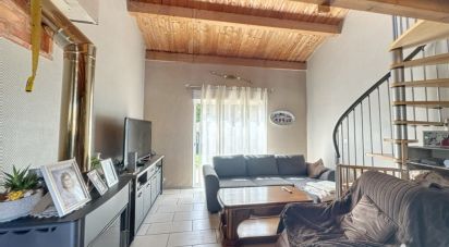 House 5 rooms of 115 m² in Courçon (17170)