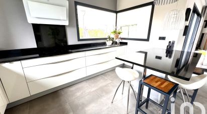 Maison 4 pièces de 106 m² à Trouillas (66300)