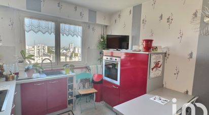 Appartement 4 pièces de 82 m² à Tours (37000)