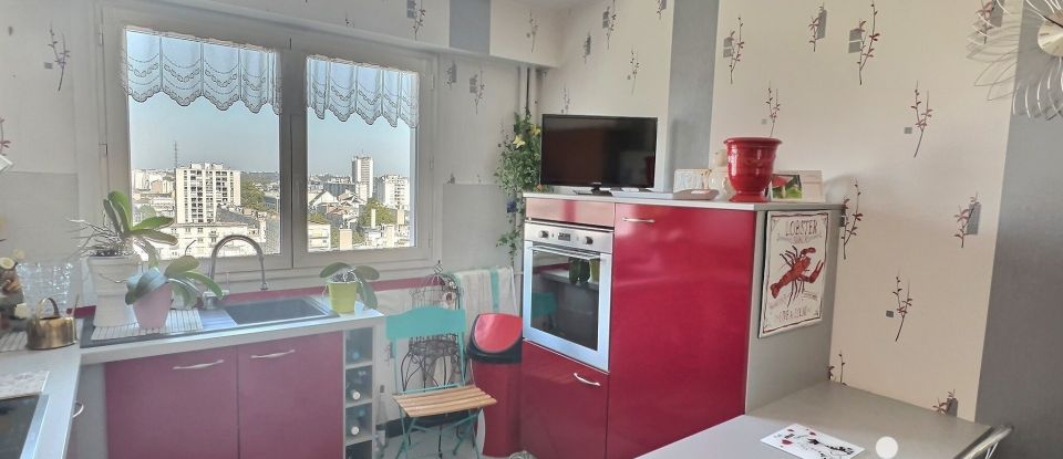 Appartement 4 pièces de 82 m² à Tours (37000)